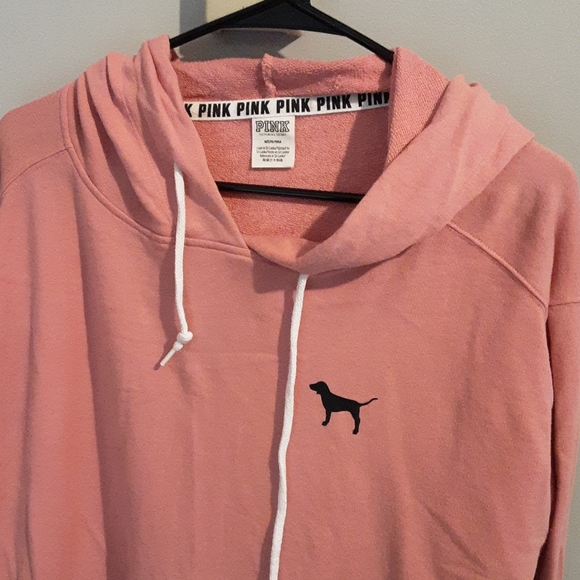 Pink hoodie - Picture 2 of 4